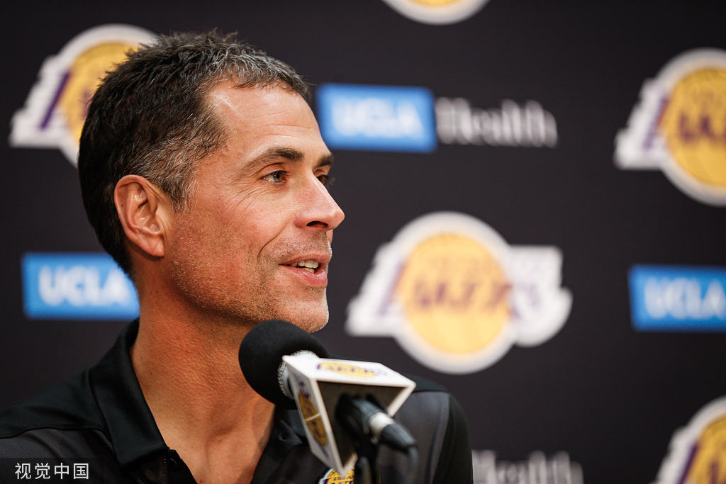 门兴格拉德巴赫迎意大利杯关键赛，赛前主帅复盘，目标明确，临场指挥获称赞的简单介绍