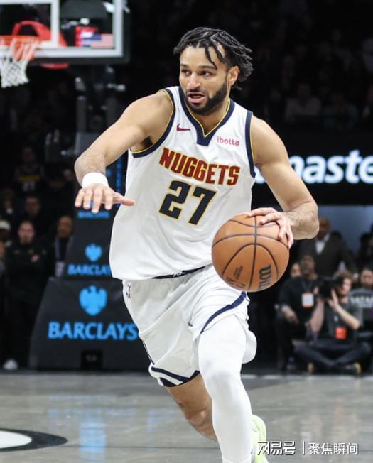 开云体育-穆雷连续二十场比赛得分超过大胜，篮网挑战极限！的简单介绍